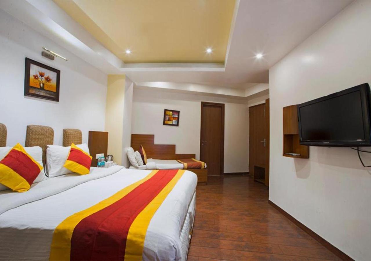 Hotel Palm Do'R - 02 Mins From New Delhi Railway Station Eksteriør billede